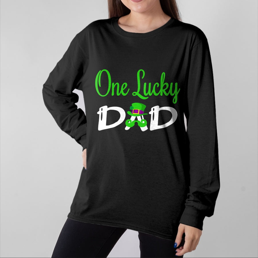 Gift for Dad Shirt, Funny Dad Unisex T-Shirt/Hoodie/Sweatshirt HLT00 – One Lucky Dad St. Patrick`s Day T-Shirt