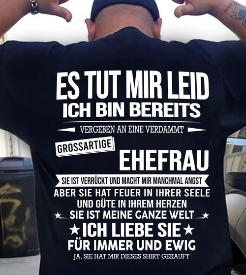 ICH BIN BEREITS AN EINE VERDAMMT GROSSARTIGE EHEFRAU VERGEBEN- Das perfekte Geschenk für Ihren Ehemann - GER/NINA00 (SKU2606-183-00)
