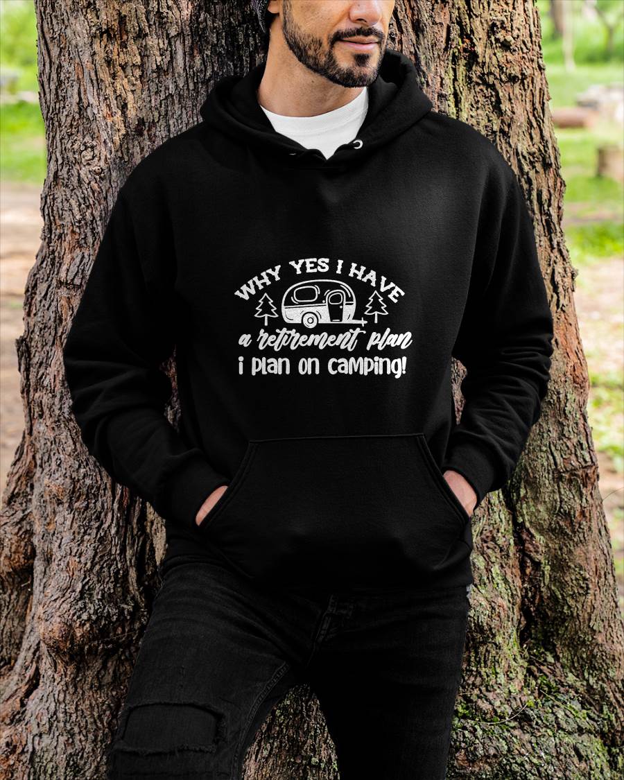 I Plan On Camping Retirement Plan Saying Caravan Camper Gift T-Shirt