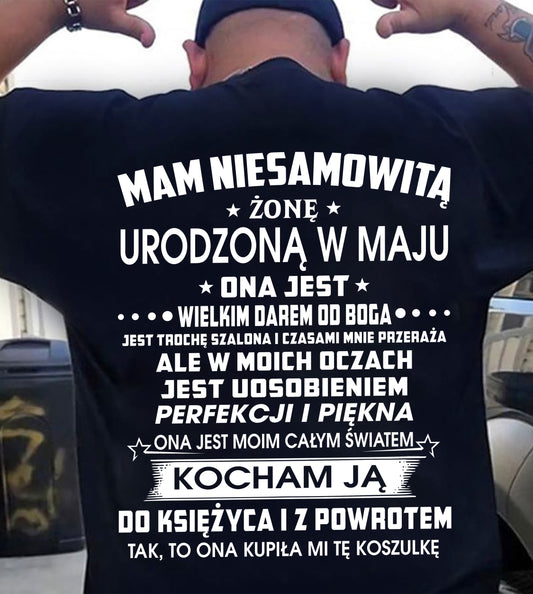 MAJ - ONA JEST WIELKIM DAREM OD BOGA – Idealny Prezent dla Twojego Męża – POL/NINA05 (SKU2605-273-05)