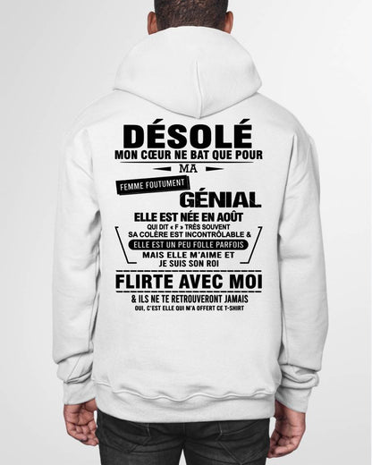 AOÛT - DÉSOLÉ, MON CŒUR NE BAT QUE POUR MA FEMME FOUTUMENT GÉNIALE — DE SA FEMME - FR08 / NINA08 (SKU26T-01258-08)