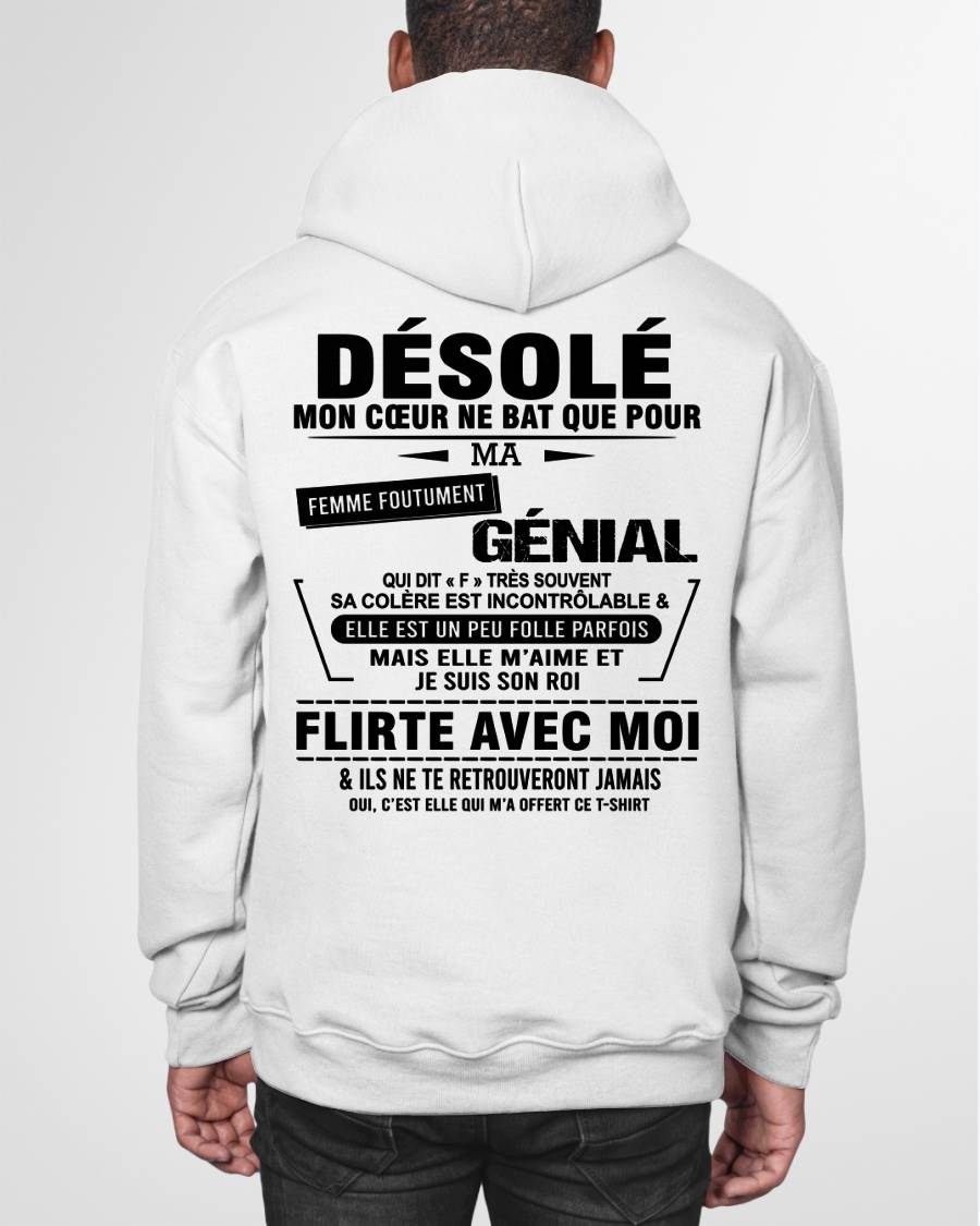 DÉSOLÉ, MON CŒUR NE BAT QUE POUR MA FEMME FOUTUMENT GÉNIALE —  DE SA FEMME - FR00 / NINA00 (SKU26T-01258-00)