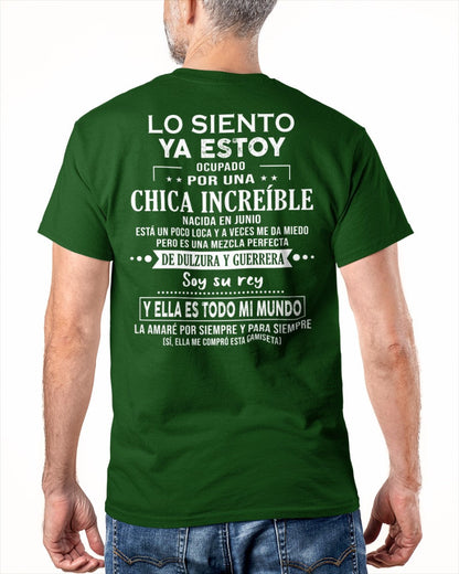 Lo siento chicas, ya estoy pillado - Mi novia está un poco loca y es adorable - Regalo especial para tu novio o esposo - (SKU04-156-06) - NINA06