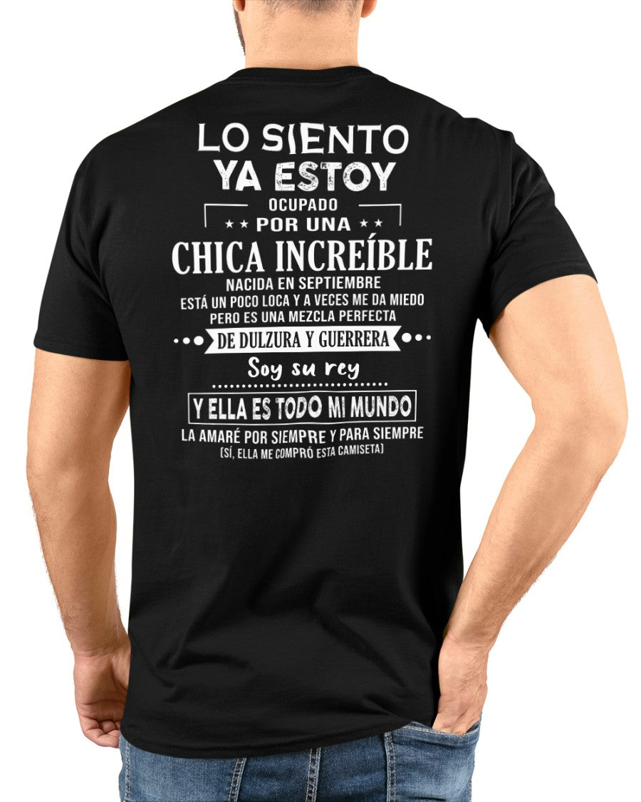 Lo siento chicas, ya estoy pillado - Mi novia está un poco loca y es adorable - Regalo especial para tu novio o esposo - (SKU04-156-09) - NINA09