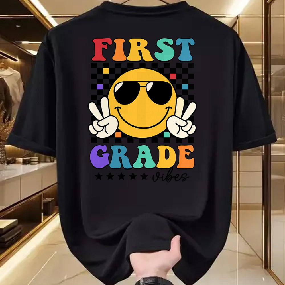 Best Student Shirt, Funny Back To School UnisexT-Shirt/Hoodie/Sweatshirt HLT00 - 1st Grade Vibes Smile Face Back to School Girls First Grade T-Shirt