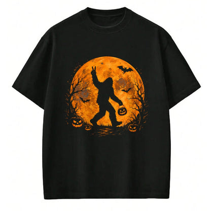 Best Thanksgiving Family Shirt , Funny Thanksgiving UnisexT-Shirt/Hoodie/Sweatshirt HLT00 - Spooky Halloween Bigfoot Pumpkin Funny Halloween Sasquatch T-Shirt