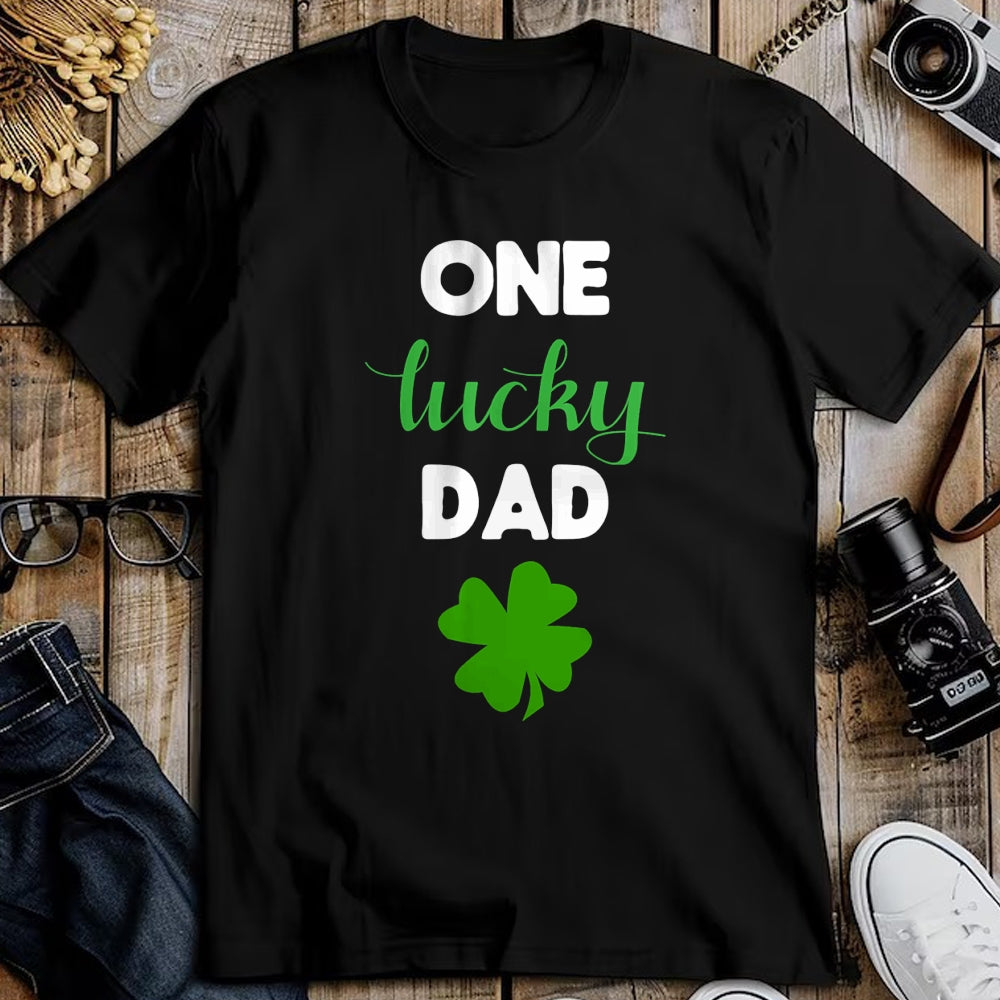 Gift for Dad Shirt, Funny Dad Unisex T-Shirt/Hoodie/Sweatshirt HLT00 – One Lucky Dad Matching Family St. Patrick_s Day T-Shirt