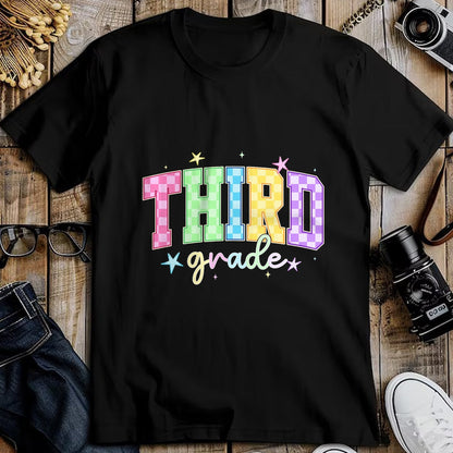 Best Student Shirt, Funny Back To School UnisexT-Shirt/Hoodie/Sweatshirt HLT00 - Back to School Checkered Third Grade Team Teacher Students T-Shirt