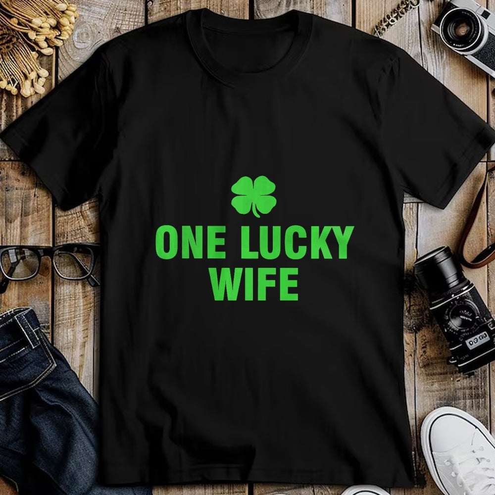 Best Wife Shirt, Wife and Husband Unisex T-Shirt/Hoodie/Sweatshirt HLT00 - Gift for wife T shirt, lucky wife   One Lucky Wife Premium T-Shirt (1)