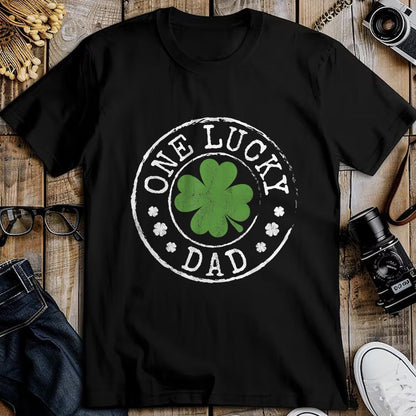 Gift for Dad Shirt, Funny Dad Unisex T-Shirt/Hoodie/Sweatshirt HLT00 – One Lucky Dad Father Funny Irish Shamrocks St Patrick_s Day T-Shirt