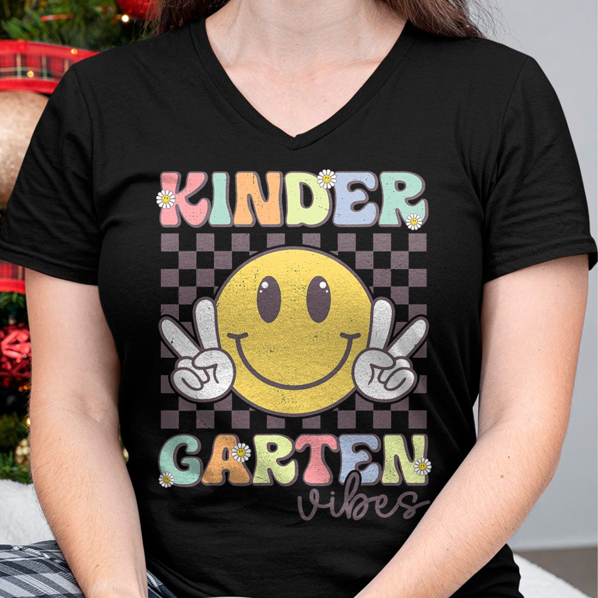 Best Student Shirt, Funny Back To School UnisexT-Shirt/Hoodie/Sweatshirt HLT00 - Kindergarten Vibes Smile Face Back to School Teachers Kids T-Shirt