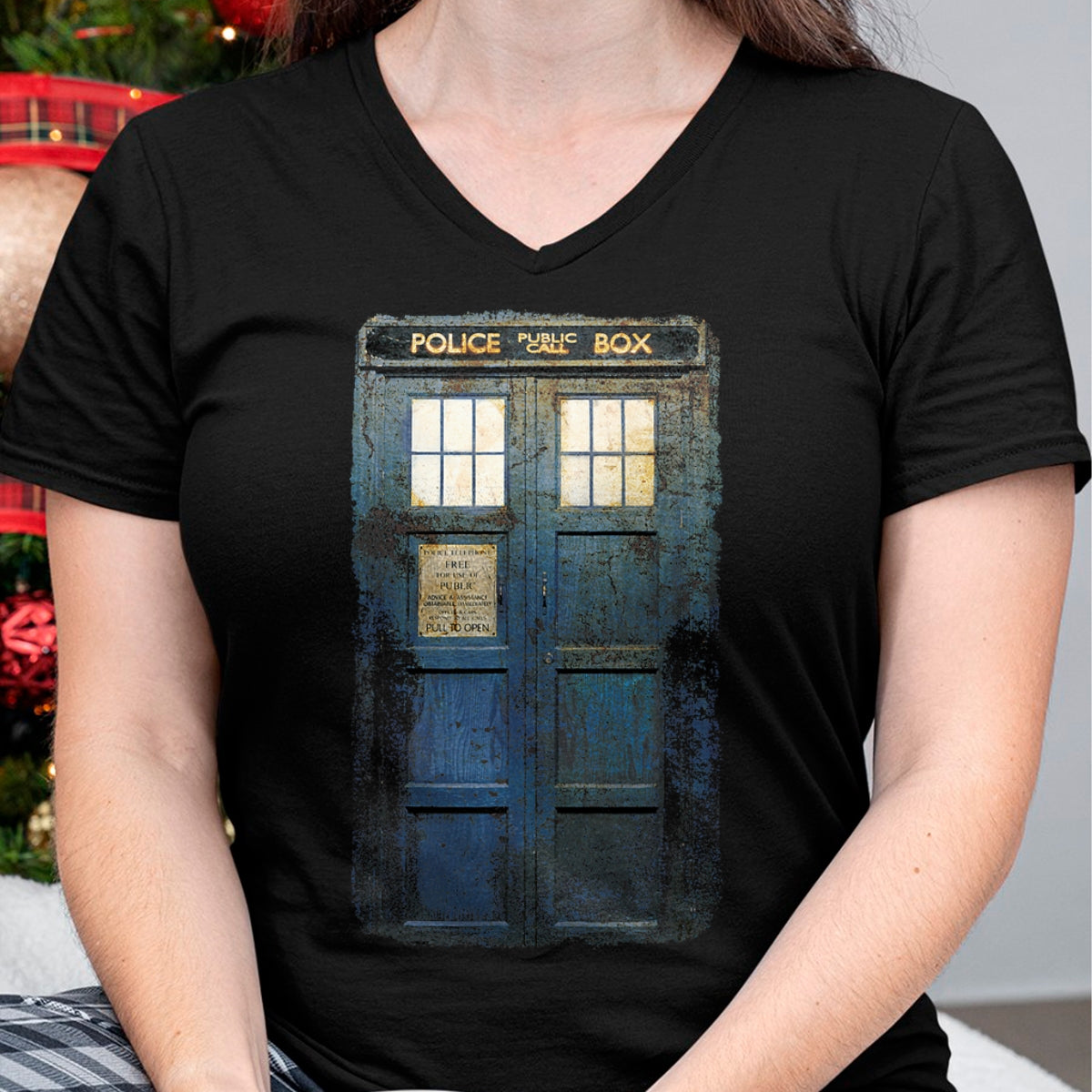 Best Doctor Shirt, Funny Doctor UnisexT-Shirt/Hoodie/Sweatshirt HLT00 - Cosplay Tardis Distressed Time-Traveller Sci-Fan T-Shirt