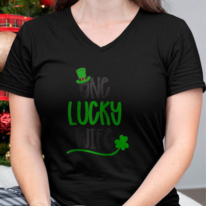 Best Wife Shirt, Wife and Husband Unisex T-Shirt/Hoodie/Sweatshirt HLT00 - Gift for wife T shirt, lucky wife   One Lucky Wife Irish St Patricks Day Womens Girls Funny Gift Rag