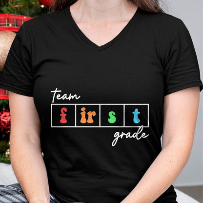 Best Student Shirt, Funny Back To School UnisexT-Shirt/Hoodie/Sweatshirt HLT00 - Team First Grade Back to School First Day of 1st Grade Cute T-Shirt