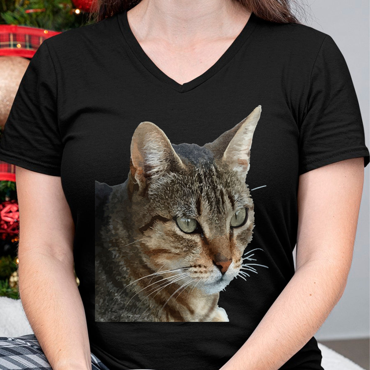 Cat Love Shirt, Funny Cat Lover Gift UnisexT-Shirt/Hoodie/Sweatshirt HLT00 - Stunning Tabby Cat Close Up Portrait Vector T-Shirt