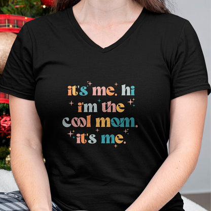 Gift for Mom Shirt, Funny Mom Unisex T-Shirt/Hoodie/Sweatshirt HLT00 - It's Me Hi I'm The Cool Mom It's Me Mothers Day Groovy T-Shirt