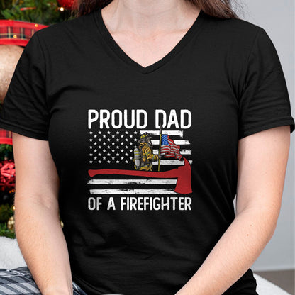 Gift for Dad Shirt, Funny Dad Unisex T-Shirt/Hoodie/Sweatshirt HLT00 – Fireman Father Son Daughter Proud Dad Of A Firefighter T-Shirt
