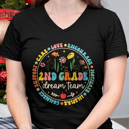 Best Student Shirt, Funny Back To School UnisexT-Shirt/Hoodie/Sweatshirt HLT00 - 2nd Grade Dream Team Back to School Teacher Care Love Floral T-Shirt
