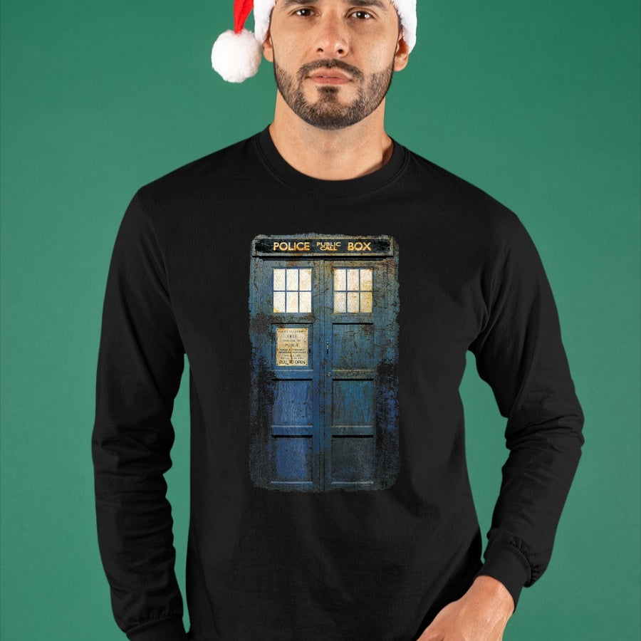Best Doctor Shirt, Funny Doctor UnisexT-Shirt/Hoodie/Sweatshirt HLT00 - Cosplay Tardis Distressed Time-Traveller Sci-Fan T-Shirt