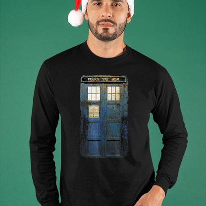 Best Doctor Shirt, Funny Doctor UnisexT-Shirt/Hoodie/Sweatshirt HLT00 - Cosplay Tardis Distressed Time-Traveller Sci-Fan T-Shirt