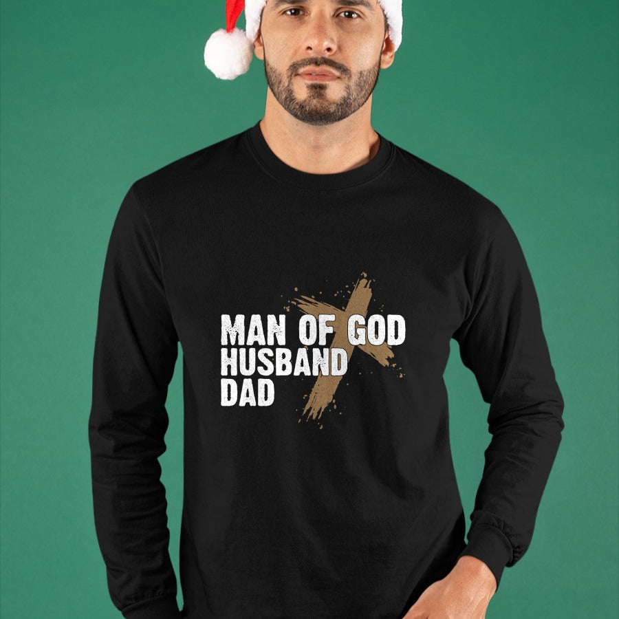 Gift for Dad Shirt, Funny Dad Unisex T-Shirt/Hoodie/Sweatshirt HLT00 – Man Of God Husband Dad Religious Cross Father_s Day Faith T-Shirt