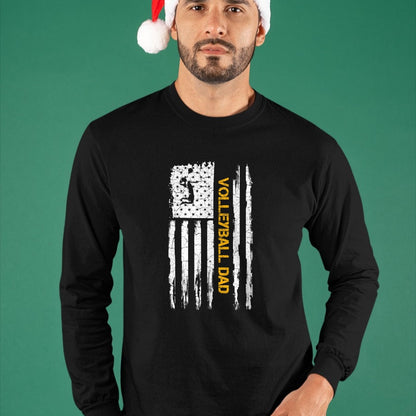 Gift for Dad Shirt, Funny Dad Unisex T-Shirt/Hoodie/Sweatshirt HLT00 – \Vintage USA American Flag Proud Volleyball Dad Silhouette T-Shirt