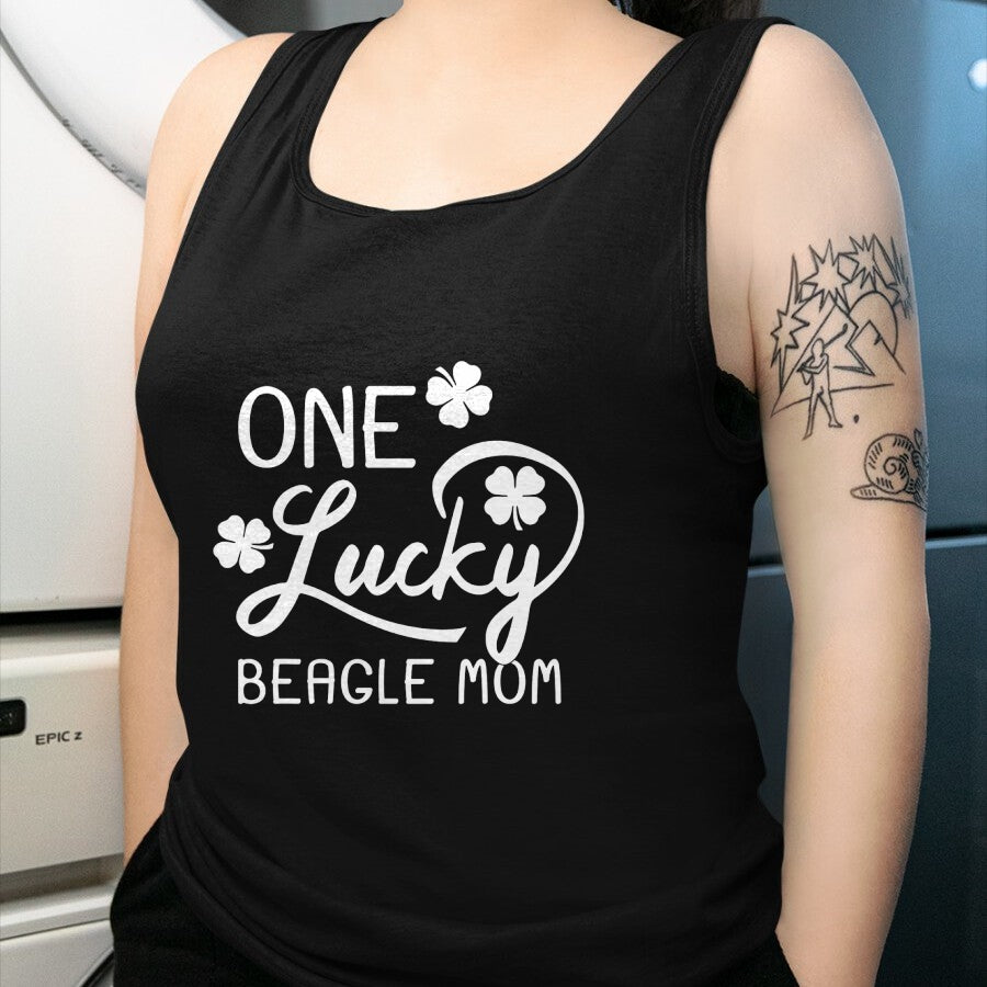 Gift for Mom Shirt, Funny Mom Unisex T-Shirt/Hoodie/Sweatshirt HLT00 - One Lucky Beagle Mom St. Patrick_s Day T-Shirt