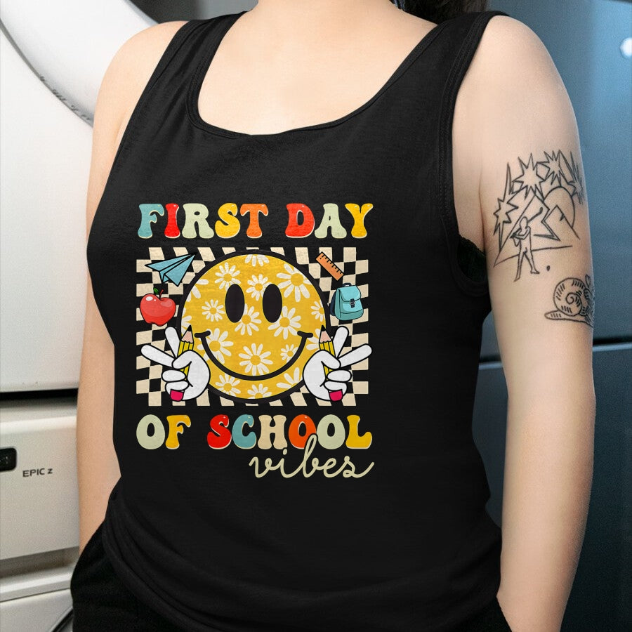 Best Student Shirt, Funny Back To School UnisexT-Shirt/Hoodie/Sweatshirt HLT00 - First Day of School Vibes Back to School Teachers Students T-Shirt