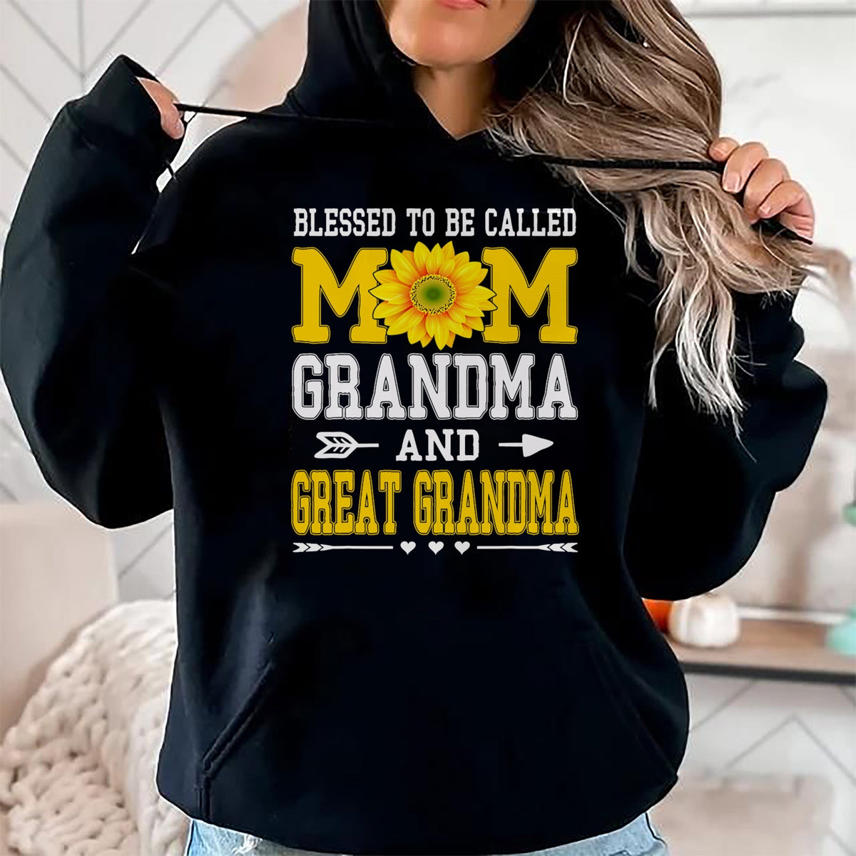 Best Grandma Shirt, Proud Grandma Unisex T-Shirt/Hoodie/Sweatshirt HLT00 - Blessed To Be Called Mom Grandma Great Grandma Mother's Day T-Shirt