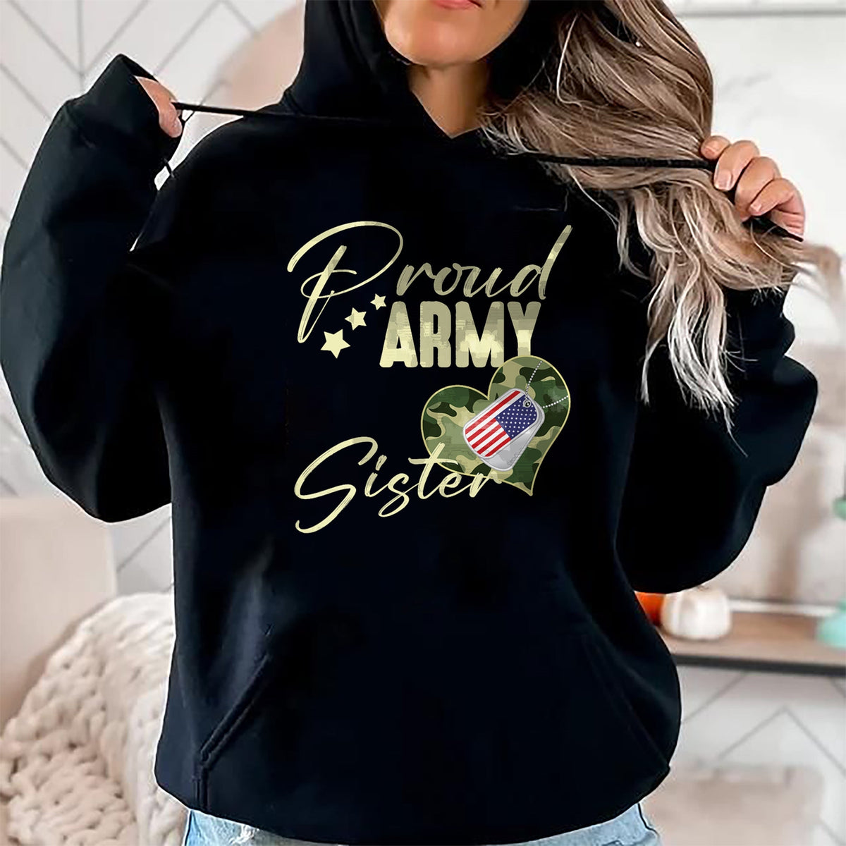 Gift for Dad Shirt, Funny Dad Unisex T-Shirt/Hoodie/Sweatshirt HLT00 – Proud Army SISTER Camouflage Dog Tag USA American Flag T-Shirt