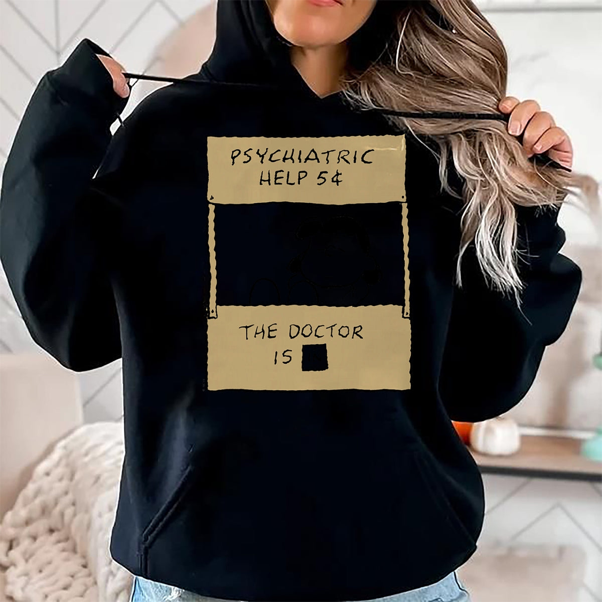 Best Doctor Shirt, Funny Doctor UnisexT-Shirt/Hoodie/Sweatshirt HLT00 - Peanuts - Lucy Doctor is in T-Shirt