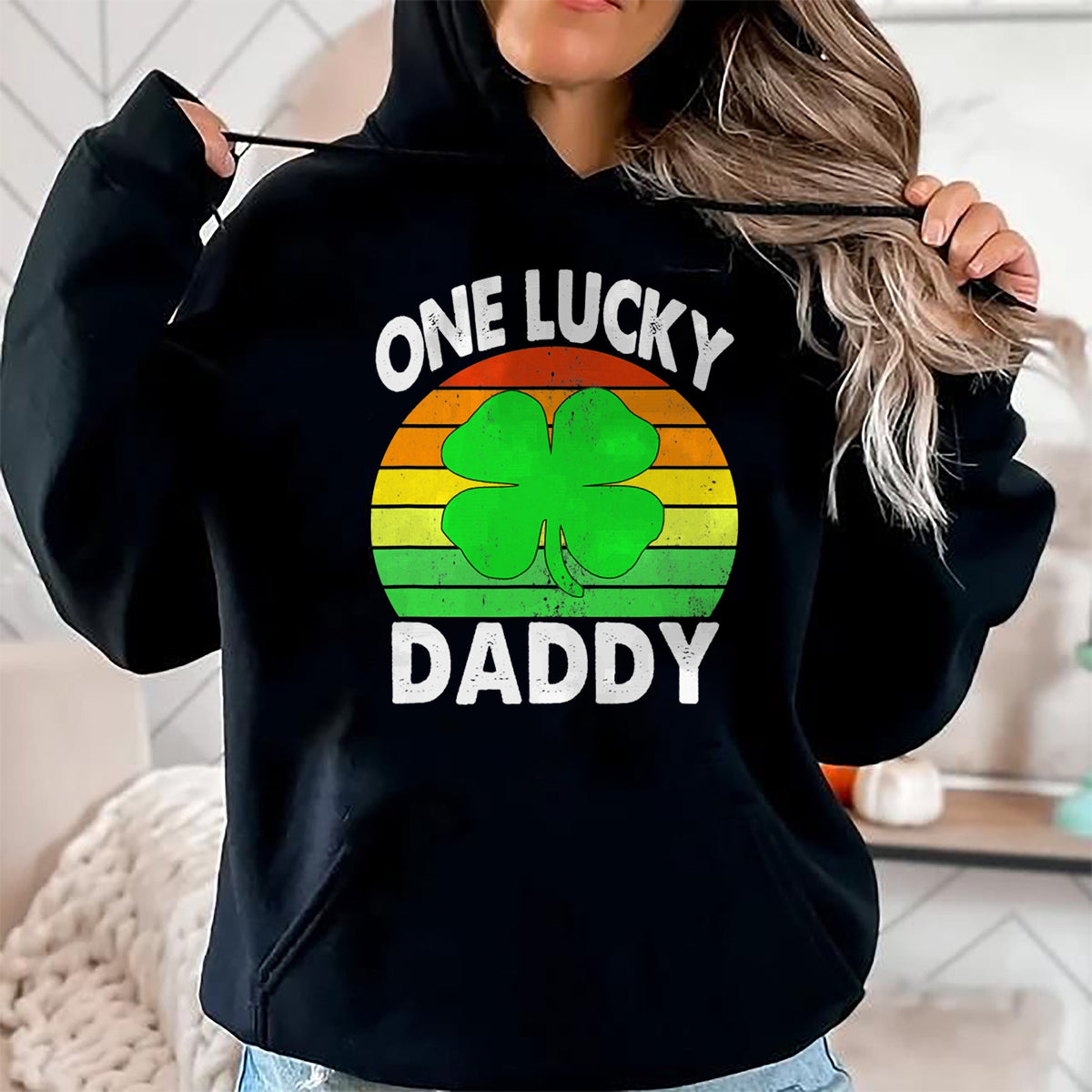 Gift for Dad Shirt, Funny Dad Unisex T-Shirt/Hoodie/Sweatshirt HLT00 – One Lucky Dad Funny Father Irish Clovers St Patrick_s Day T-Shirt
