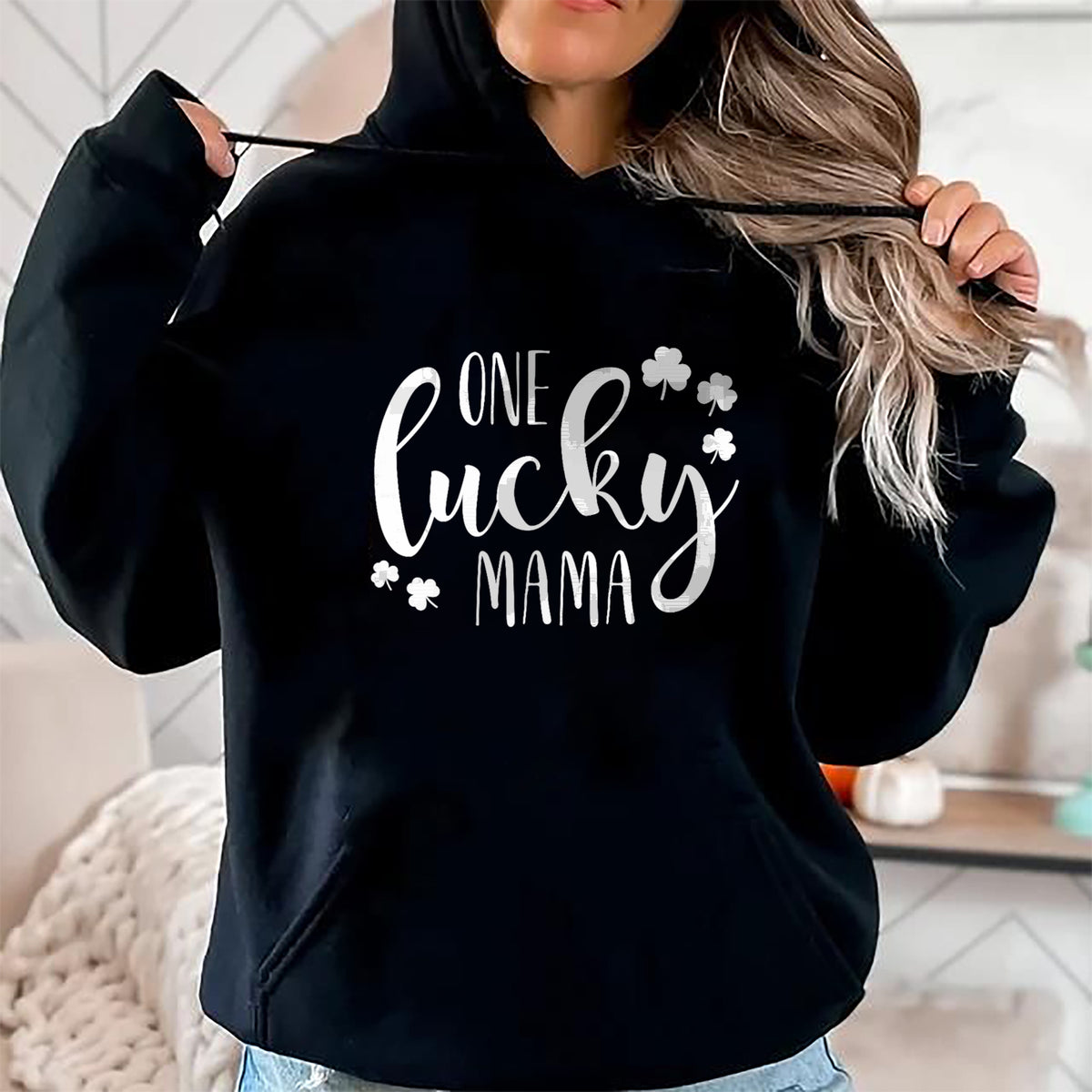 Gift for Mom Shirt, Funny Mom Unisex T-Shirt/Hoodie/Sweatshirt HLT00 - One Lucky Mama St Patricks Day Irish Mom Shamrock Momma T-Shirt