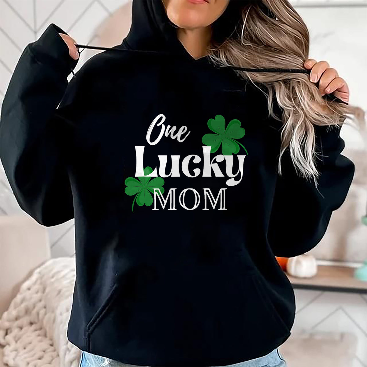 Gift for Mom Shirt, Funny Mom Unisex T-Shirt/Hoodie/Sweatshirt HLT00 - One Lucky Mom St Patricks Day Green Clover Shamrock Mama T-Shirt