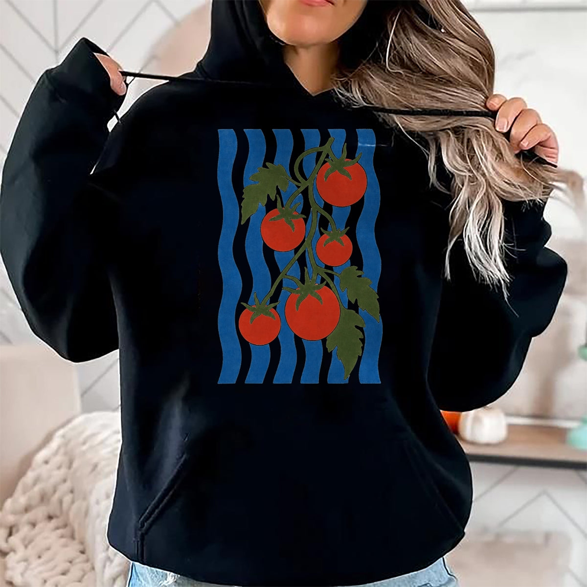 Best Farmer Life Shirt, Funny Farmer UnisexT-Shirt/Hoodie/Sweatshirt HLT00 - Retro Tomato Girl Summer Gardening Produce Farmer Market Art T-Shirt