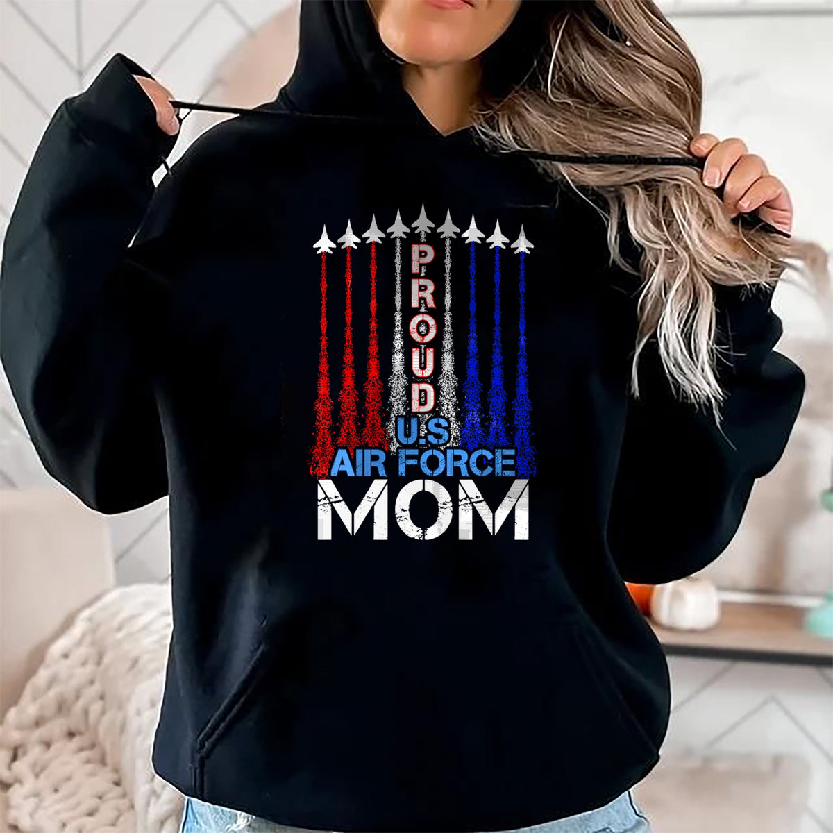 Gift for Mom Shirt, Funny Mom Unisex T-Shirt/Hoodie/Sweatshirt HLT00 - ic Jet 4th Of July Proud US Air Force Mom US Flag T-Shirt