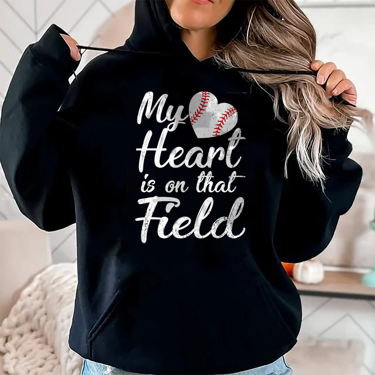 Gift for Mom Shirt, Funny Mom Unisex T-Shirt/Hoodie/Sweatshirt HLT00 - My Heart is on That Field Baseball Softball Mom Gifts T-Shirt