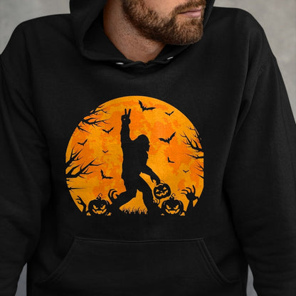 Best Thanksgiving Family Shirt , Funny Thanksgiving UnisexT-Shirt/Hoodie/Sweatshirt HLT00 - Spooky Halloween Bigfoot Pumpkin Funny Halloween Sasquatch T-Shirt, Men, Black, XX-Large