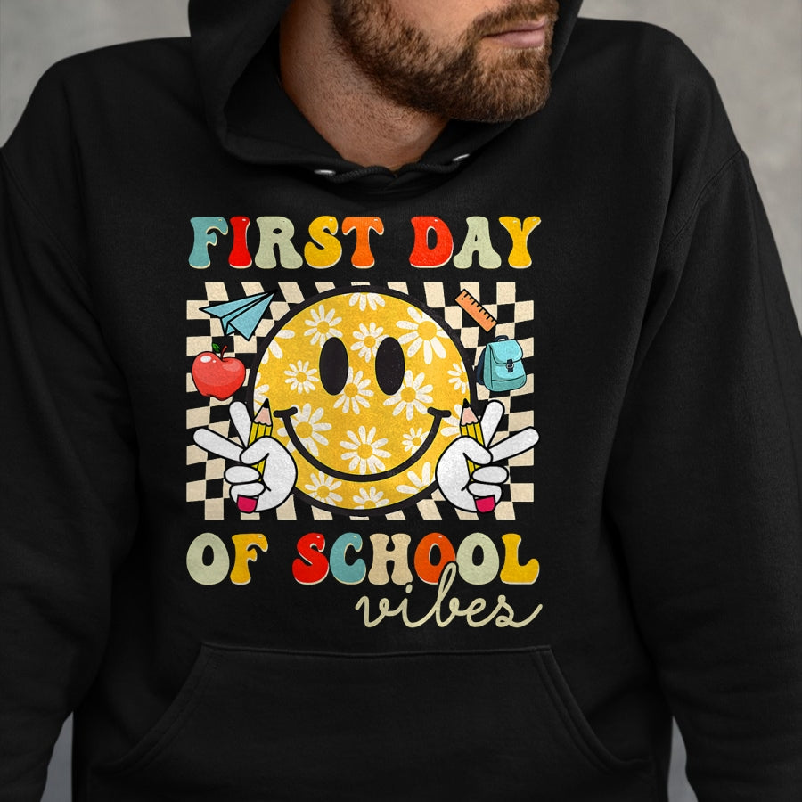 Best Student Shirt, Funny Back To School UnisexT-Shirt/Hoodie/Sweatshirt HLT00 - First Day of School Vibes Back to School Teachers Students T-Shirt