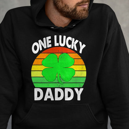 Gift for Dad Shirt, Funny Dad Unisex T-Shirt/Hoodie/Sweatshirt HLT00 – One Lucky Dad Funny Father Irish Clovers St Patrick_s Day T-Shirt