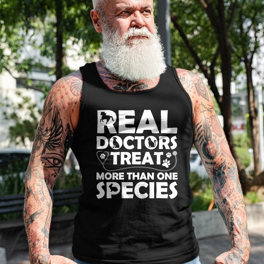 Best Doctor Shirt, Funny Doctor UnisexT-Shirt/Hoodie/Sweatshirt HLT00 - Cool Veterinarian Design For Men Women Veterinary Pet Doctor T-Shirt