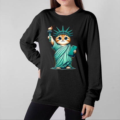 Cat Love Shirt, Funny Cat Lover Gift UnisexT-Shirt/Hoodie/Sweatshirt HLT00 - Cute Kawaii Cat Statue of Liberty I Love New York NYC T-Shirt