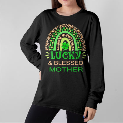 Gift for Mom Shirt, Funny Mom Unisex T-Shirt/Hoodie/Sweatshirt HLT00 - One Lucky Mom St. Patricks Day Blessed Mother Mama T-Shirt