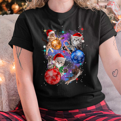 Cute Christmas Cats In Space Ornaments Graphic T-Shirt - Christmas Unisex T-Shirt/Hoodie/Sweatshirt - NINA00