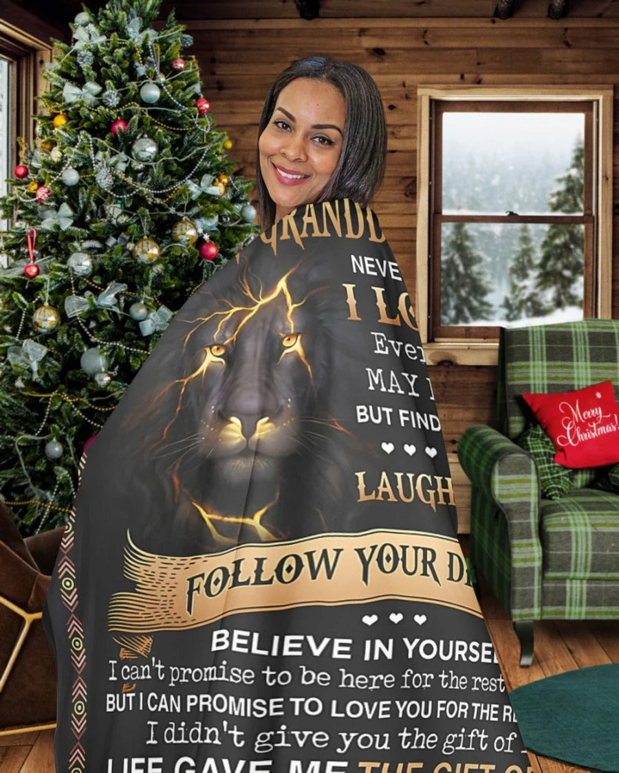 BLANKET FOR GRANDDAUGHTER – COMFORT & WARMTH GIFT FROM GRANDMA  Sherpa Fleece Quilt Blanket NTTD00 (SKUB09-41)