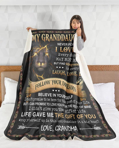 BLANKET FOR GRANDDAUGHTER – COMFORT & WARMTH GIFT FROM GRANDMA  Sherpa Fleece Quilt Blanket NINA00 (SKUB09-41)