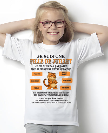 JE SUIS UNE FILLE DE JUILLET  - fma NINA07 / fr07 (SKU26T-01240-07)