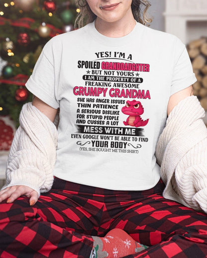 YES, I'M A SPOILED GRANDDAUGHTER - GIFT FROM GRANDMA - NINA00 (SKU09-96-00)