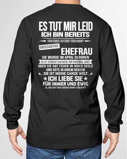 APRIL - ICH BIN BEREITS AN EINE VERDAMMT GROSSARTIGE EHEFRAU VERGEBEN - Das perfekte Geschenk für Ihren Ehemann - GER/NINA04 (SKU2606-183-04)