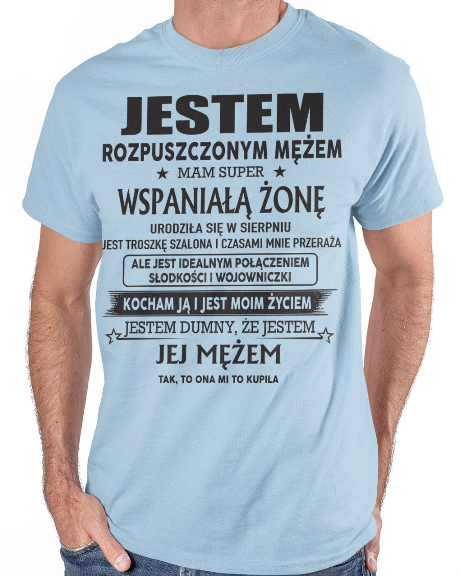Niesamowita Żona Urodzona w sierpniu – Idealny Prezent dla Twojego Męża – POL/NINA08 (SKU06-26-08)